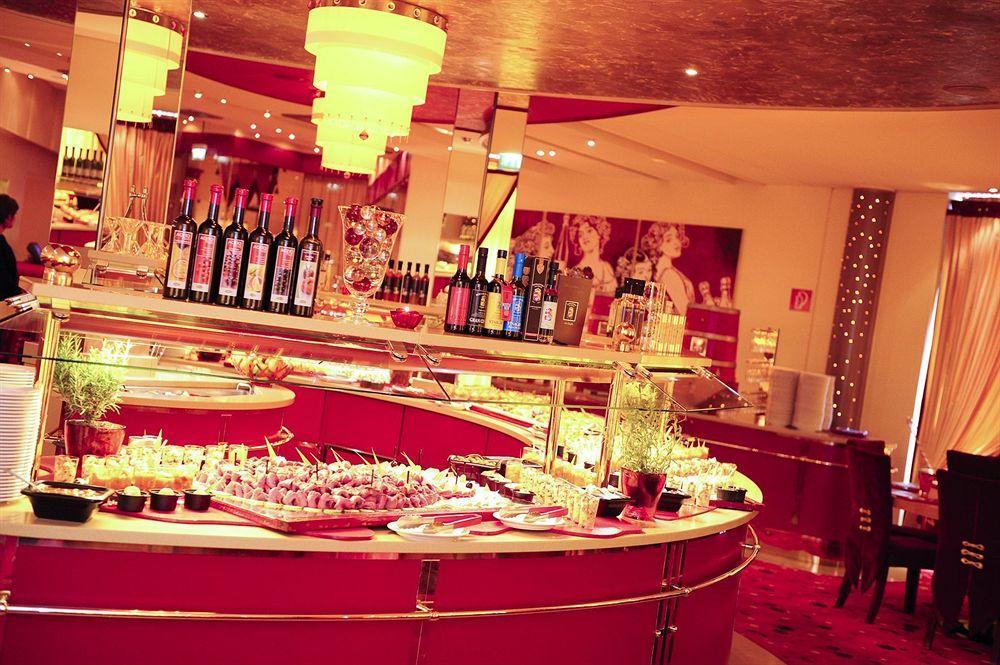 Casino 2000 - Adult Guests Only Hotel Мондорф-ле-Бен Екстериор снимка